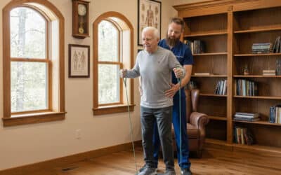 Quiropraxia atuando em problemas de mobilidade e equilíbrio